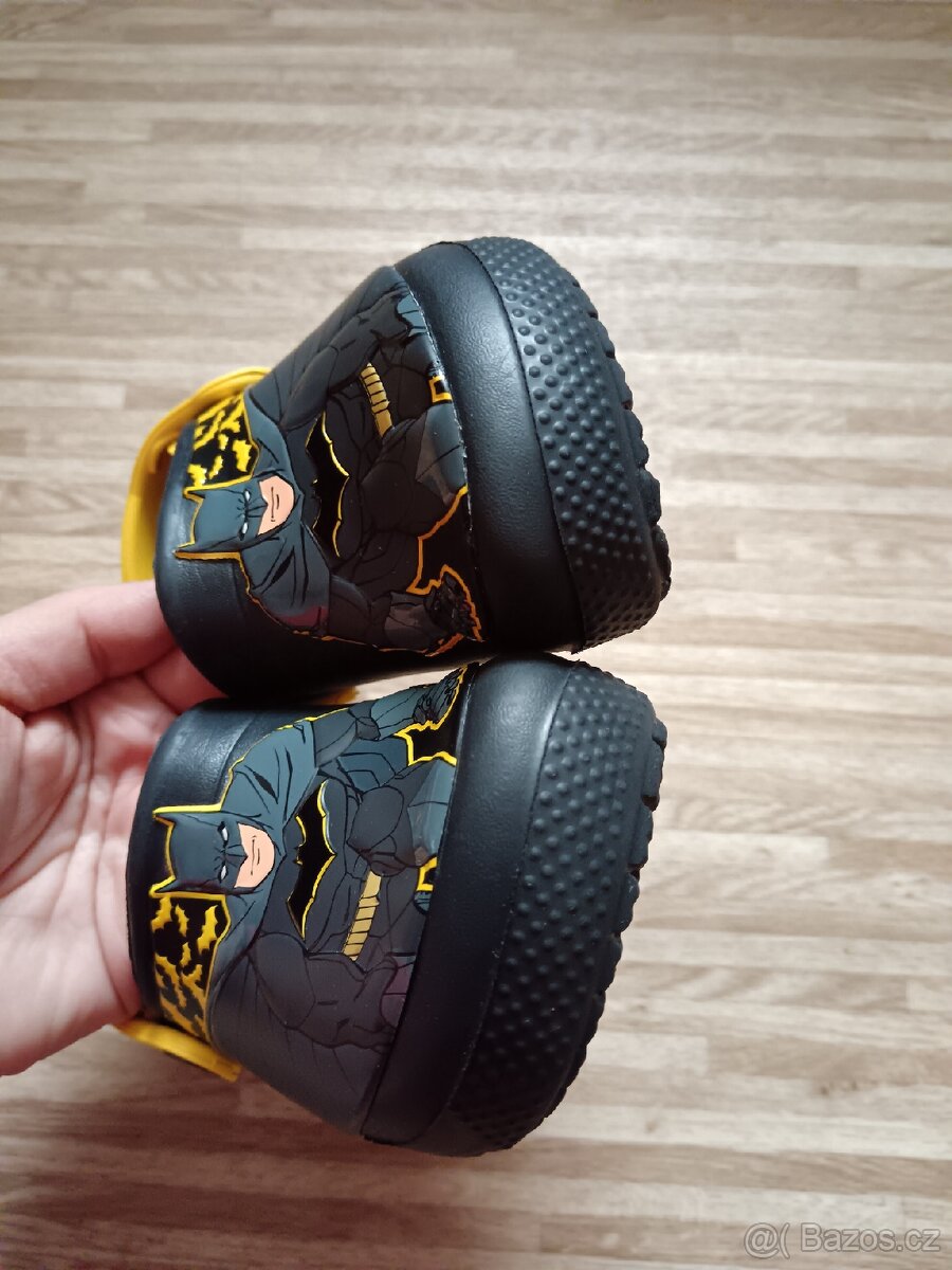 Nazouváky Crocs Batman C9 - 3