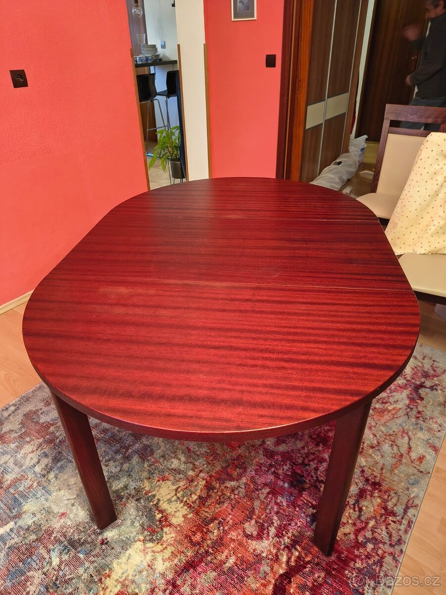 Jídelní stůl rozkládací z masivu - kulatý - 3