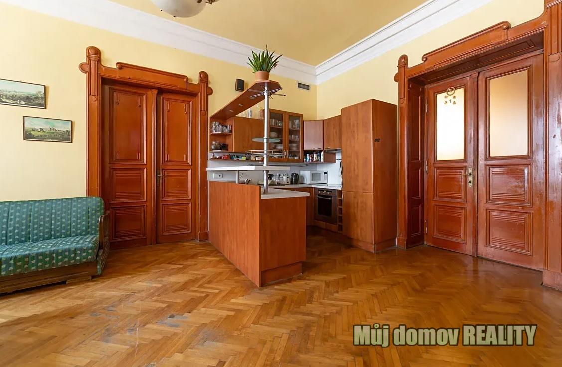 Pronájem prostorné jednotky 4+1 (cca 100 m) Praha 2, Gorazd - 3