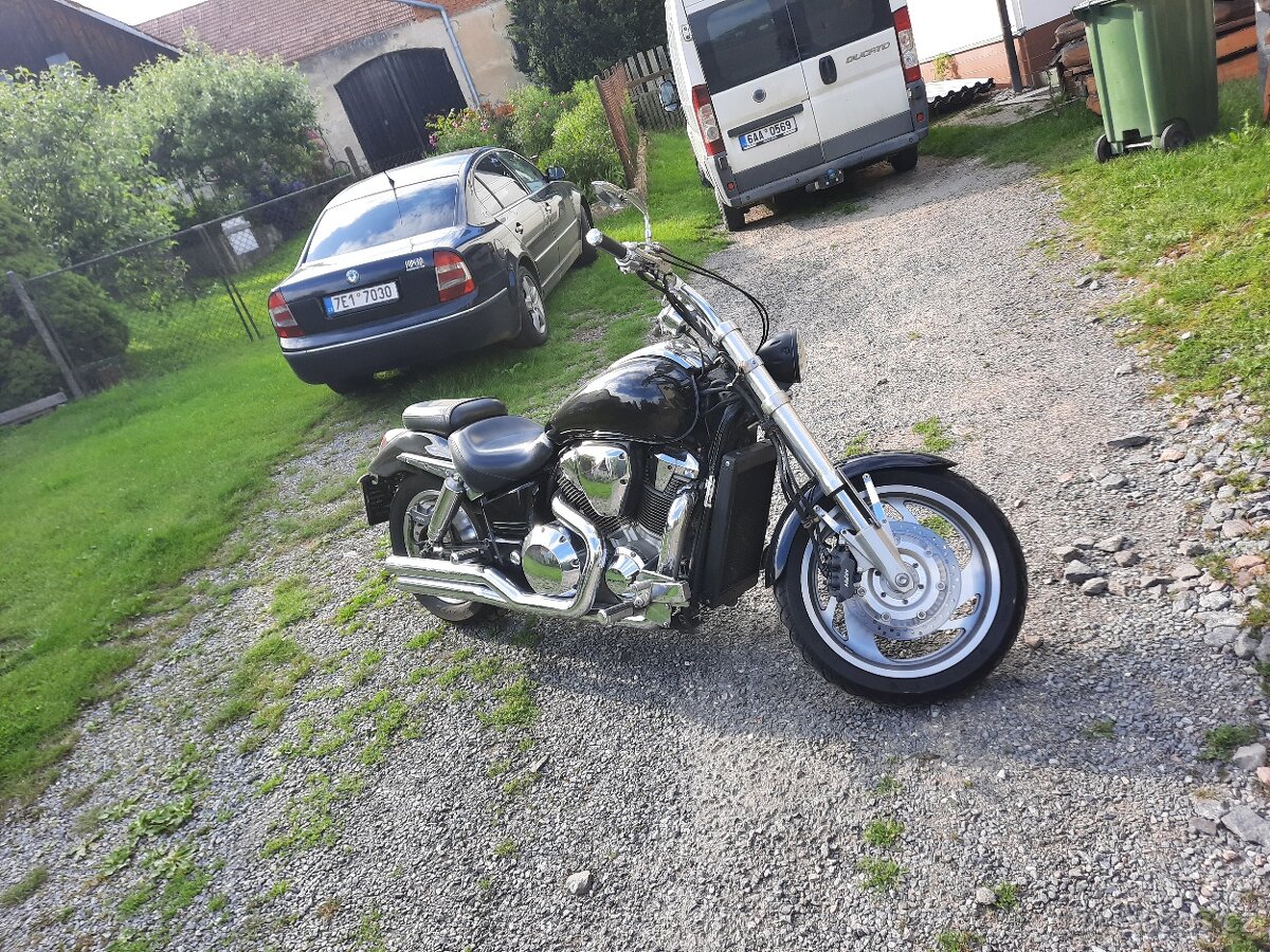 Honda VTX 1800- nová STK - 3