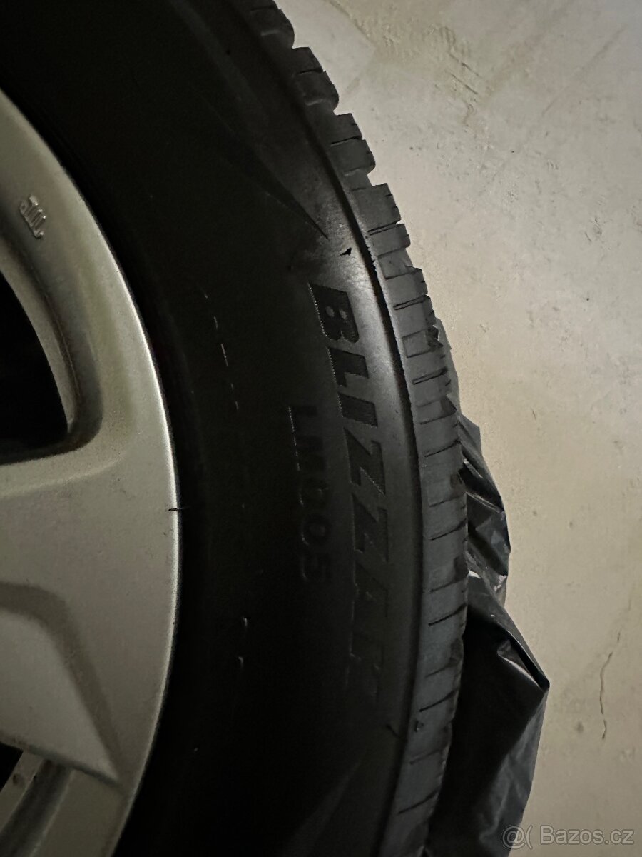 Zimní alu kola 185/65 R15 – originál Toyota Yaris - 3
