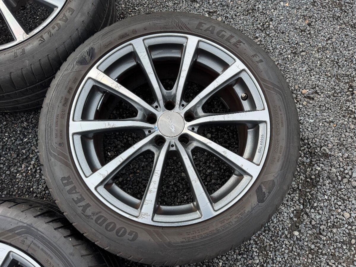 18" Alu Brock Germany, rozteč 5x112 mm, ET25 pneu 255/45/19 - 3