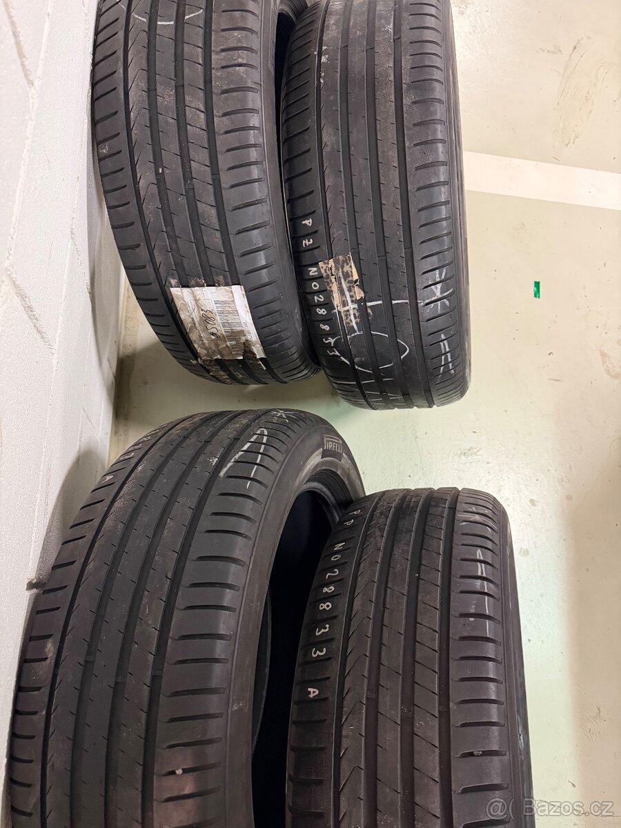 Pirelli 245/50R19 Cinturato P7 - 3