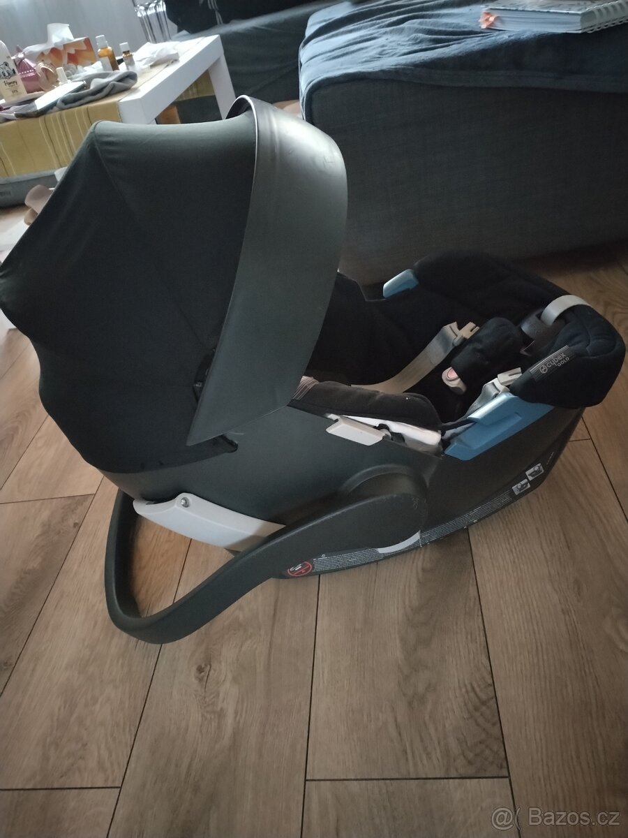 Autosedačka "vajíčko" Cybex + ISOFIX - 3