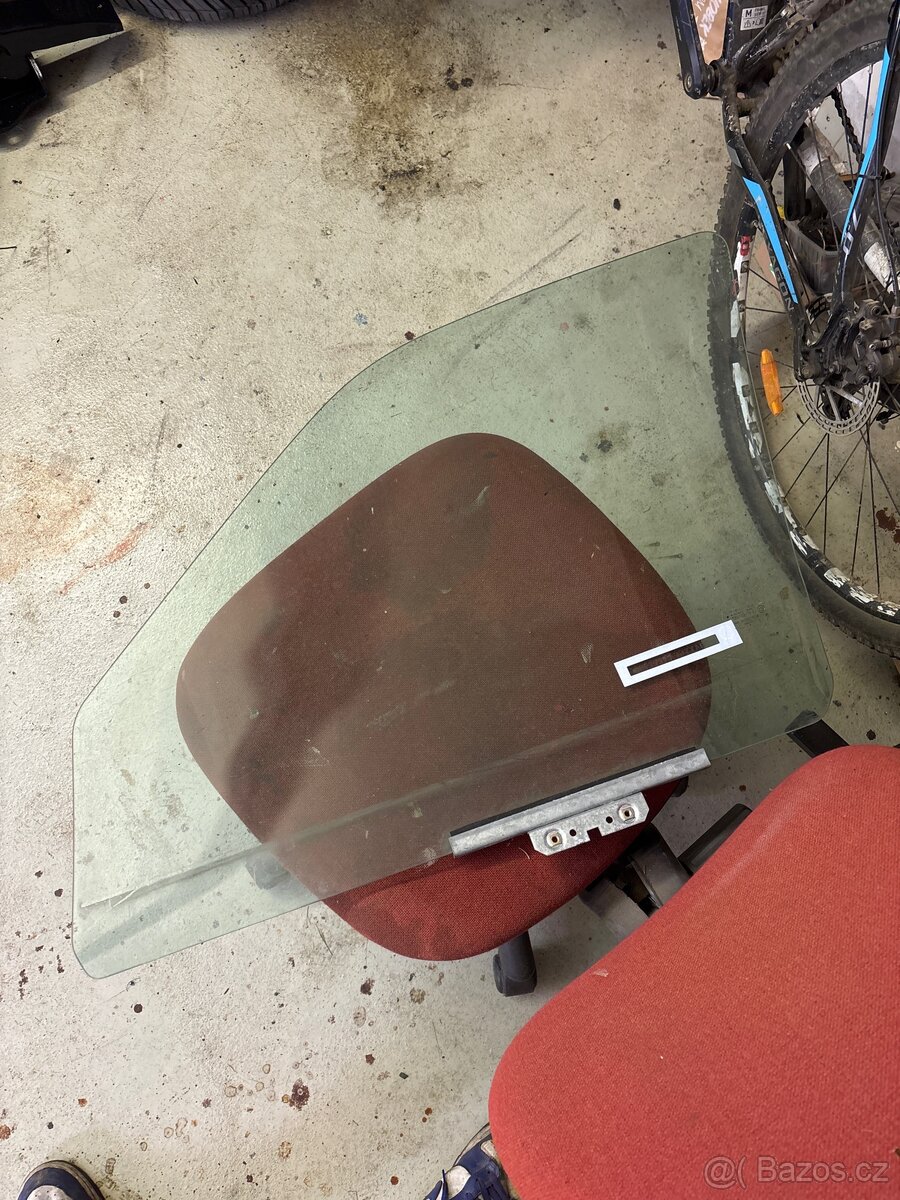 okno ford escort - 3