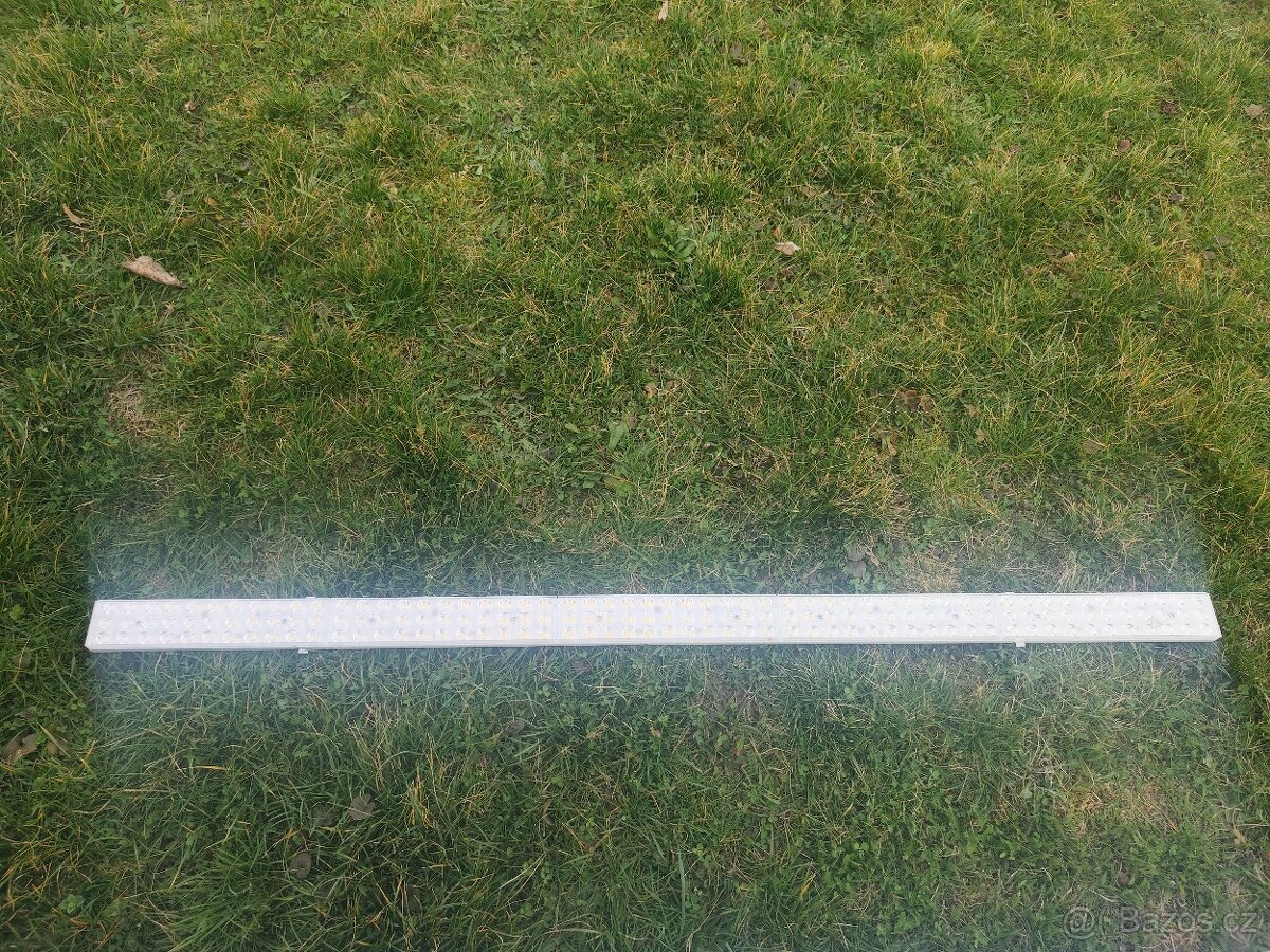 Led světlo trilux - 3