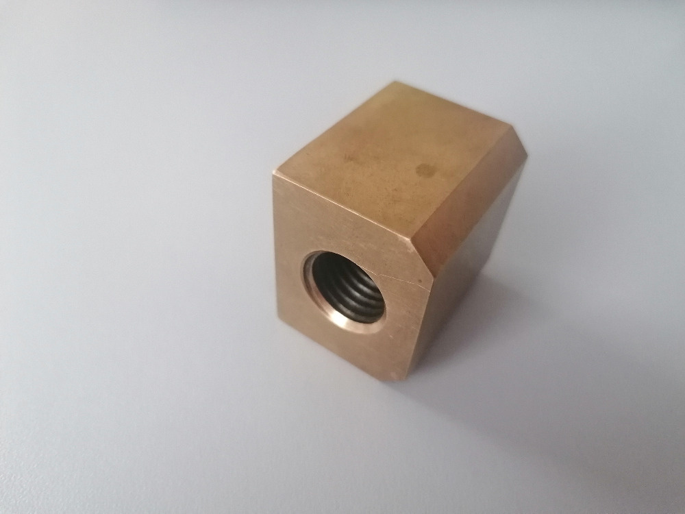 Bronzová matice M16 - 3