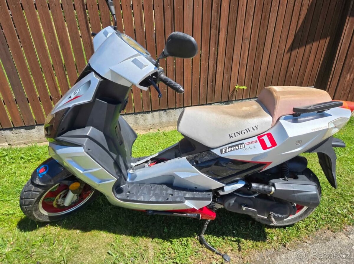 Prodám skůtr 50ccm - 3