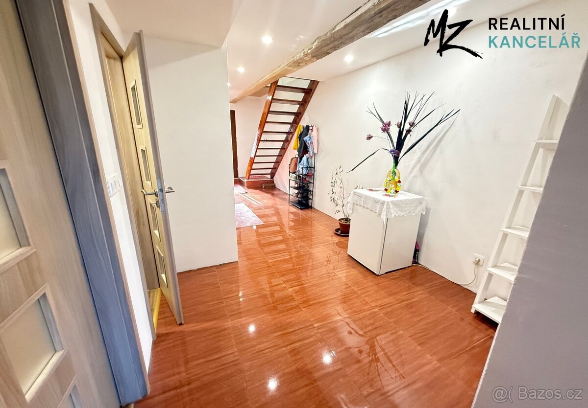 Pronájem rodinného domu 260 m², pozemek 502 m² Zborovice - 3