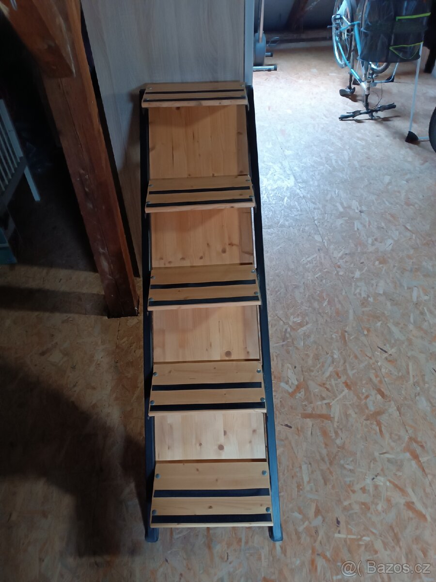 Schody k patrové posteli - 3