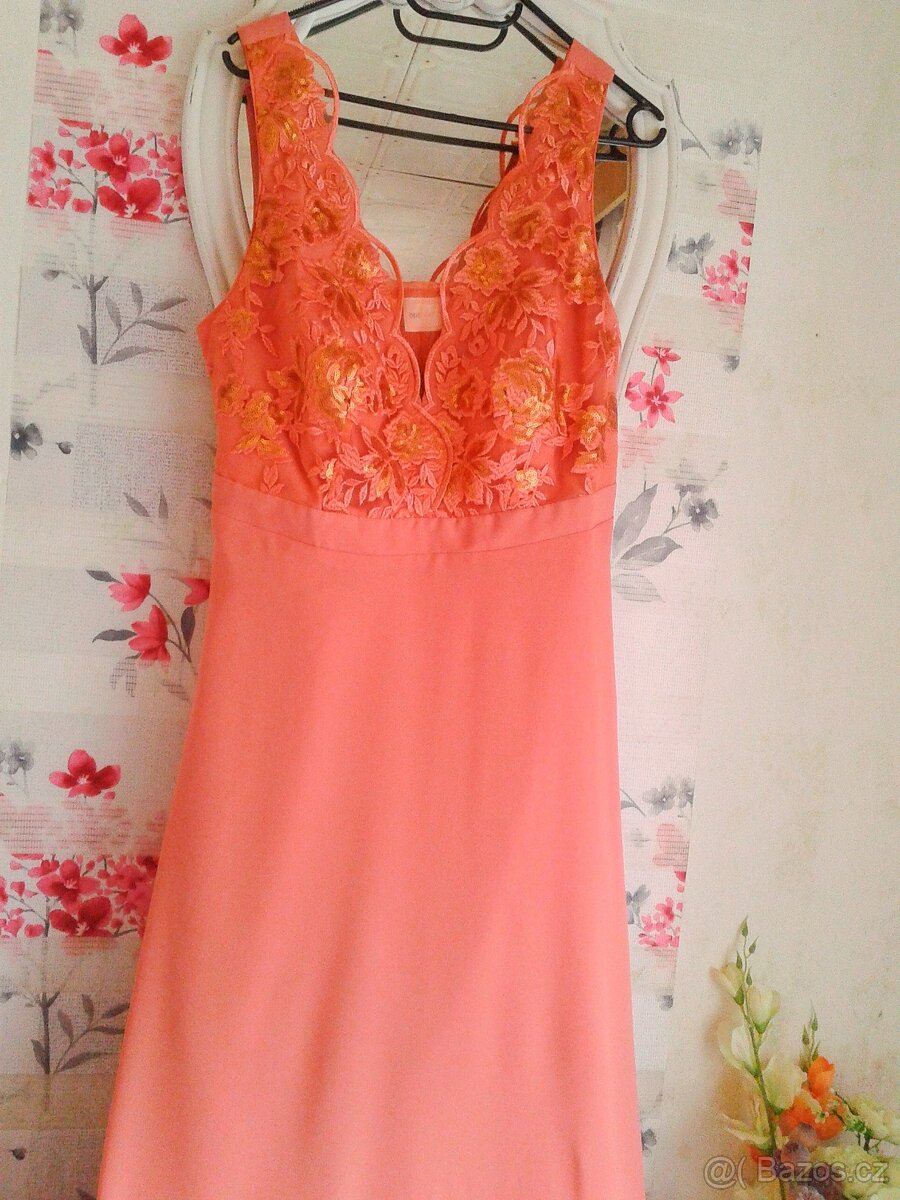 Krásné společenské šaty 44 - 3