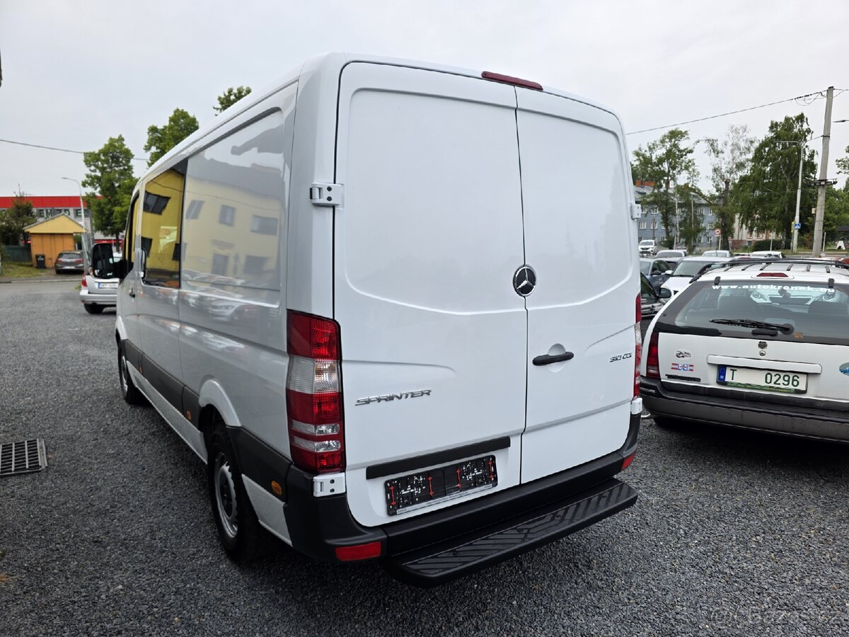 Mercedes-Benz Sprinter
2.2 CDI 310 6 míst - 3