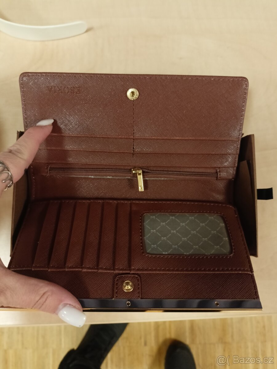 NOVÁ DÁMSKÁ PENĚŽENKA - 3