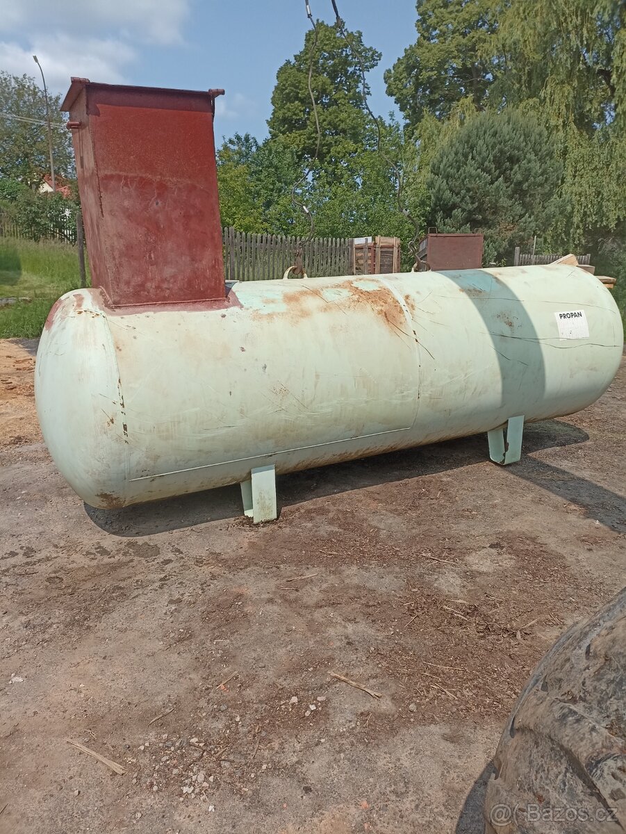 Cisterna, nádrž - 3