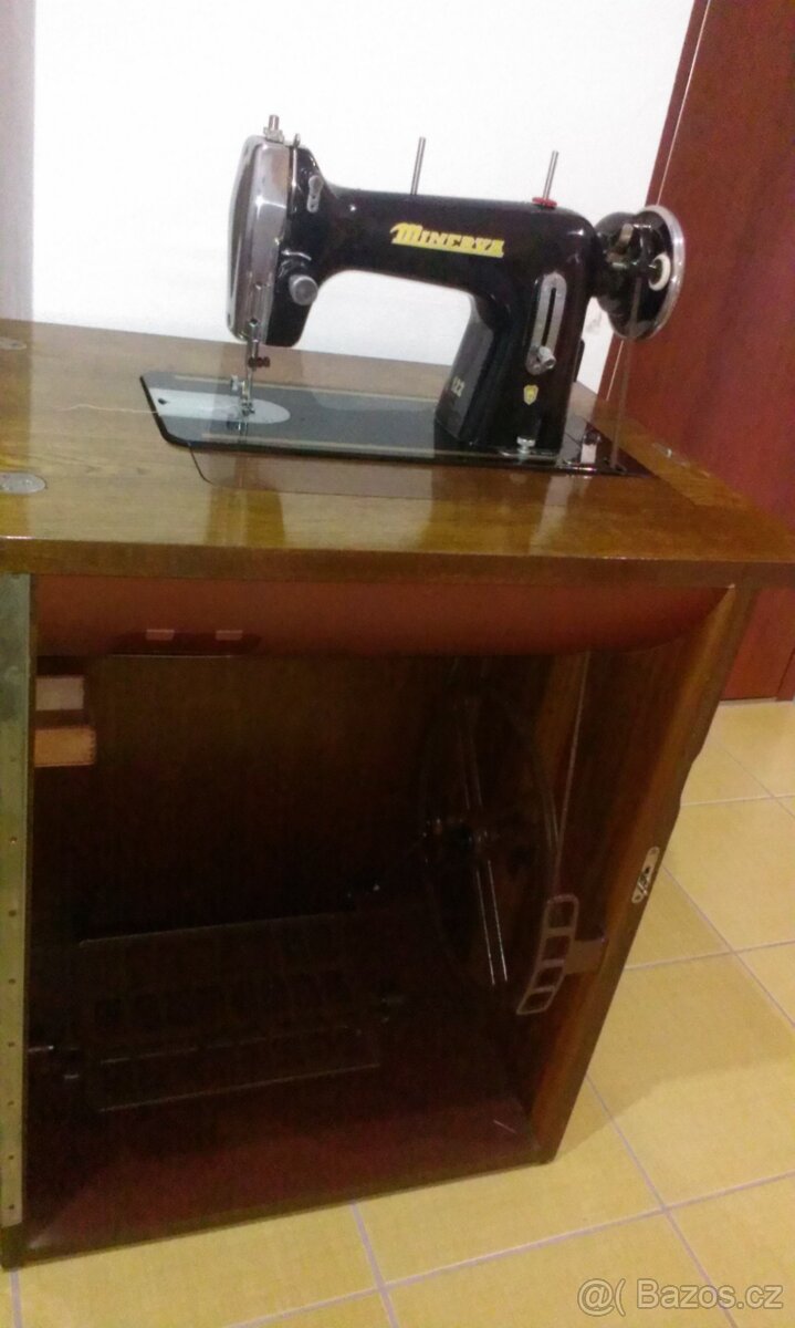 Šicí stroj Minerva - 3