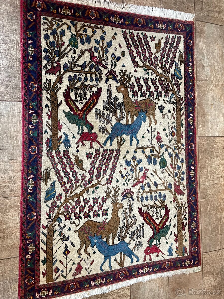 Perský luxusní kobereček TOP - 3