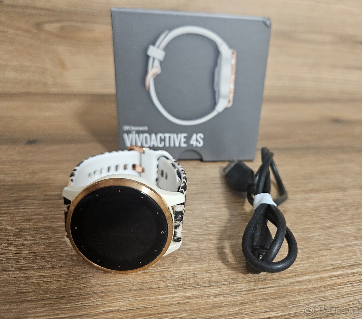 Garmin Vivoactive 4s rosegold - 3