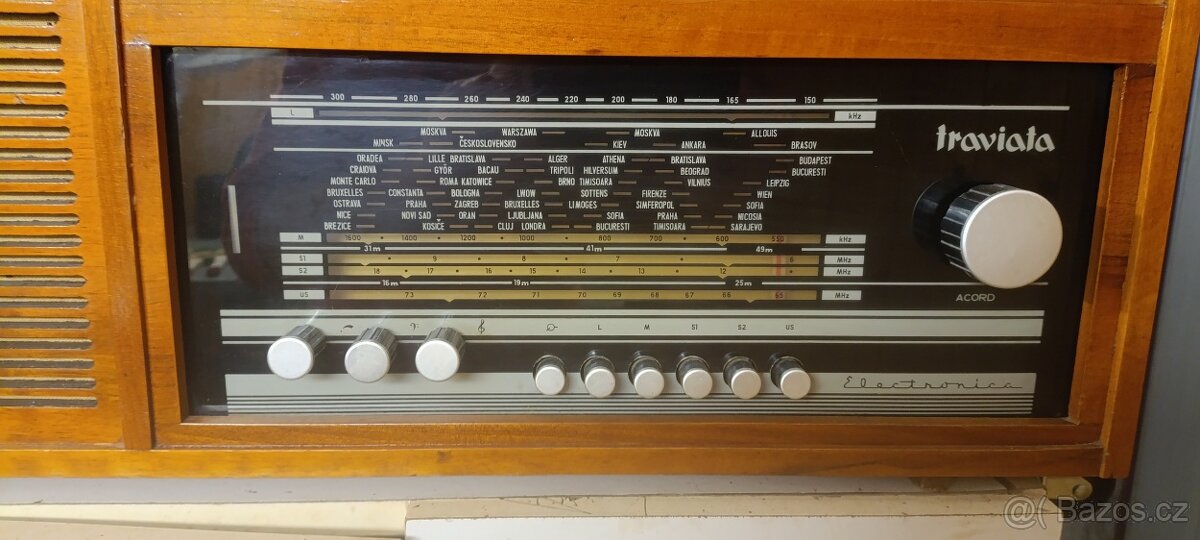 Rádio s gramofonem - 3