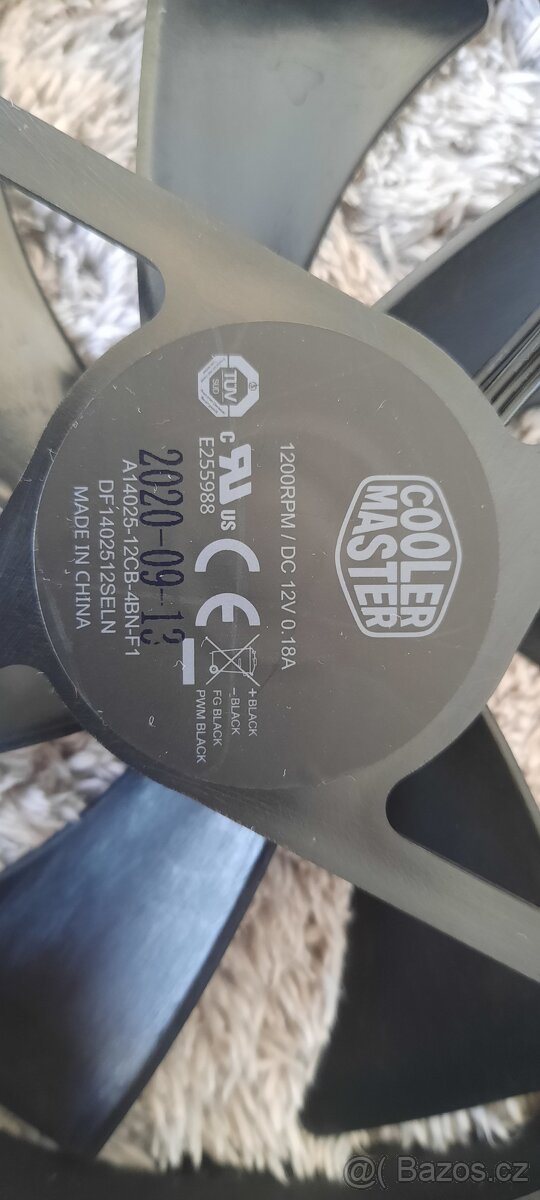 2x 120mm ventilátor Cooler Master - 3