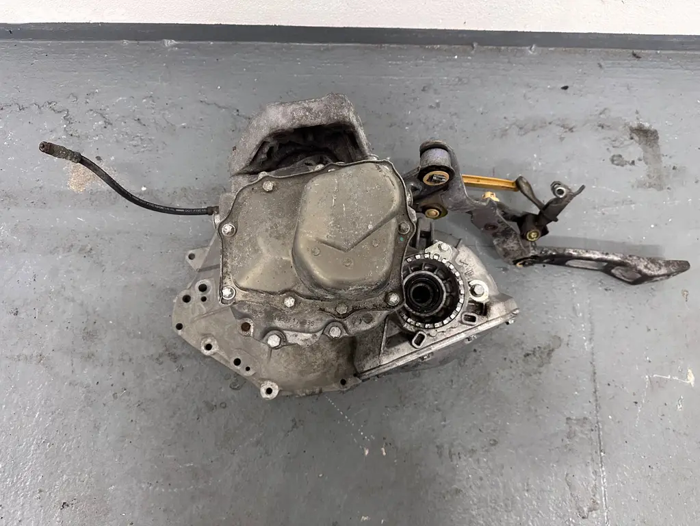 Opel Corsa D 1.3CDti převodovka F17 - 3