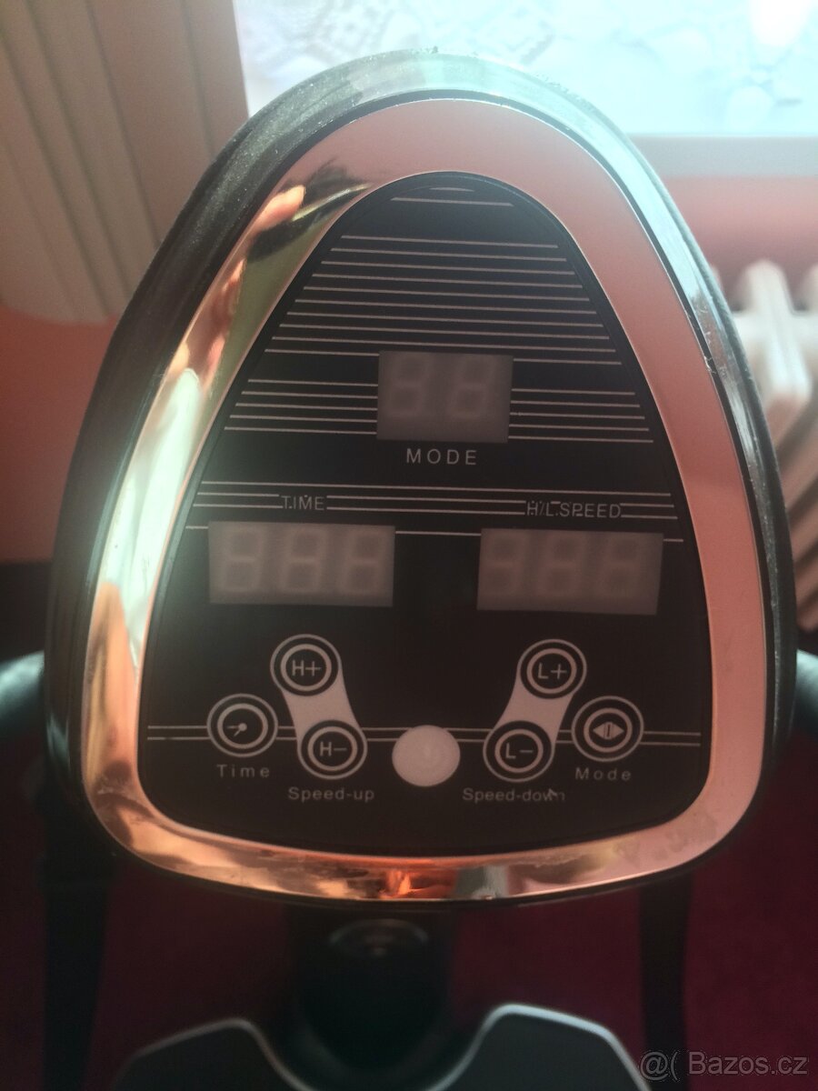 posilovací stroj Orchid - 3