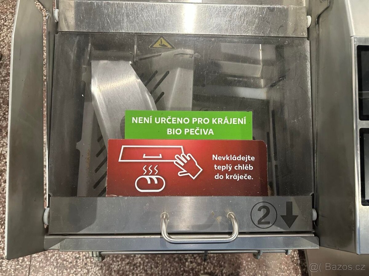 Kráječ chleba, nářezák, nářezový stroj - 3