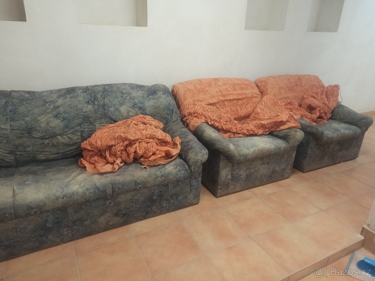 Pohovka + 2x křeslo - 3