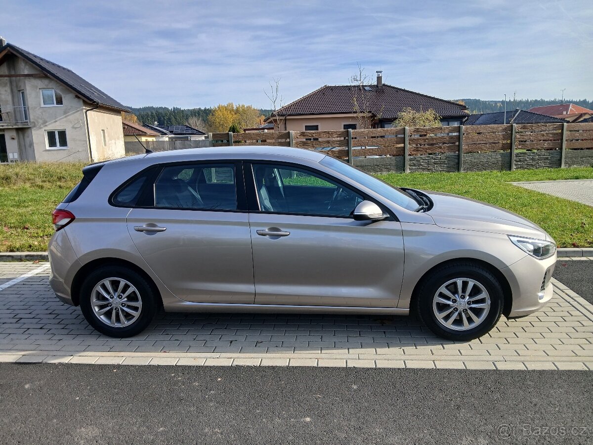 Hyundai i30 1.0T-GDI 88kW - 3