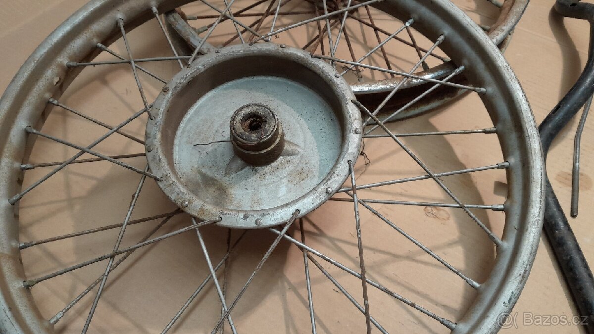 Vyměním nepoužité díly pérák, ČZ - 3