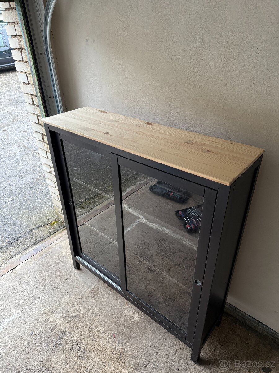 Vitrína IKEA Hemnes - černohnědá - 3