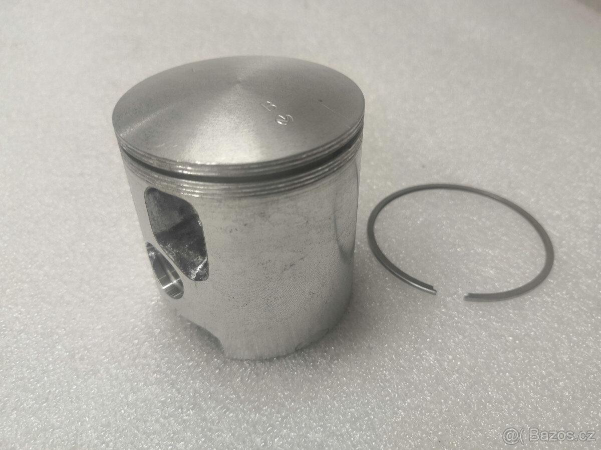 Píst ČZ 125 / 519 - nový + kroužek , původní výroba - 3