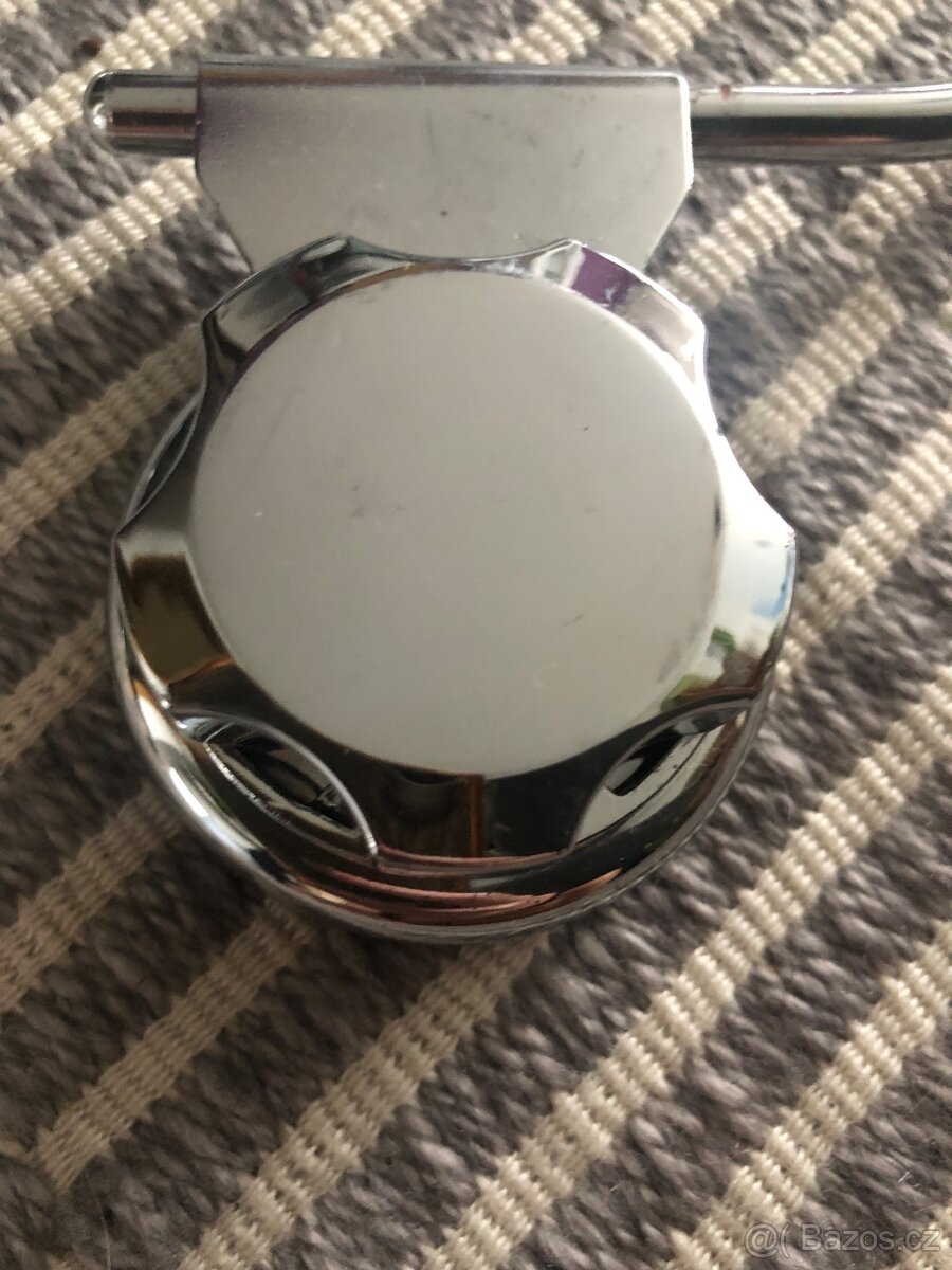 Chrom držák na wc papir bez nutnosti vrtat - 3