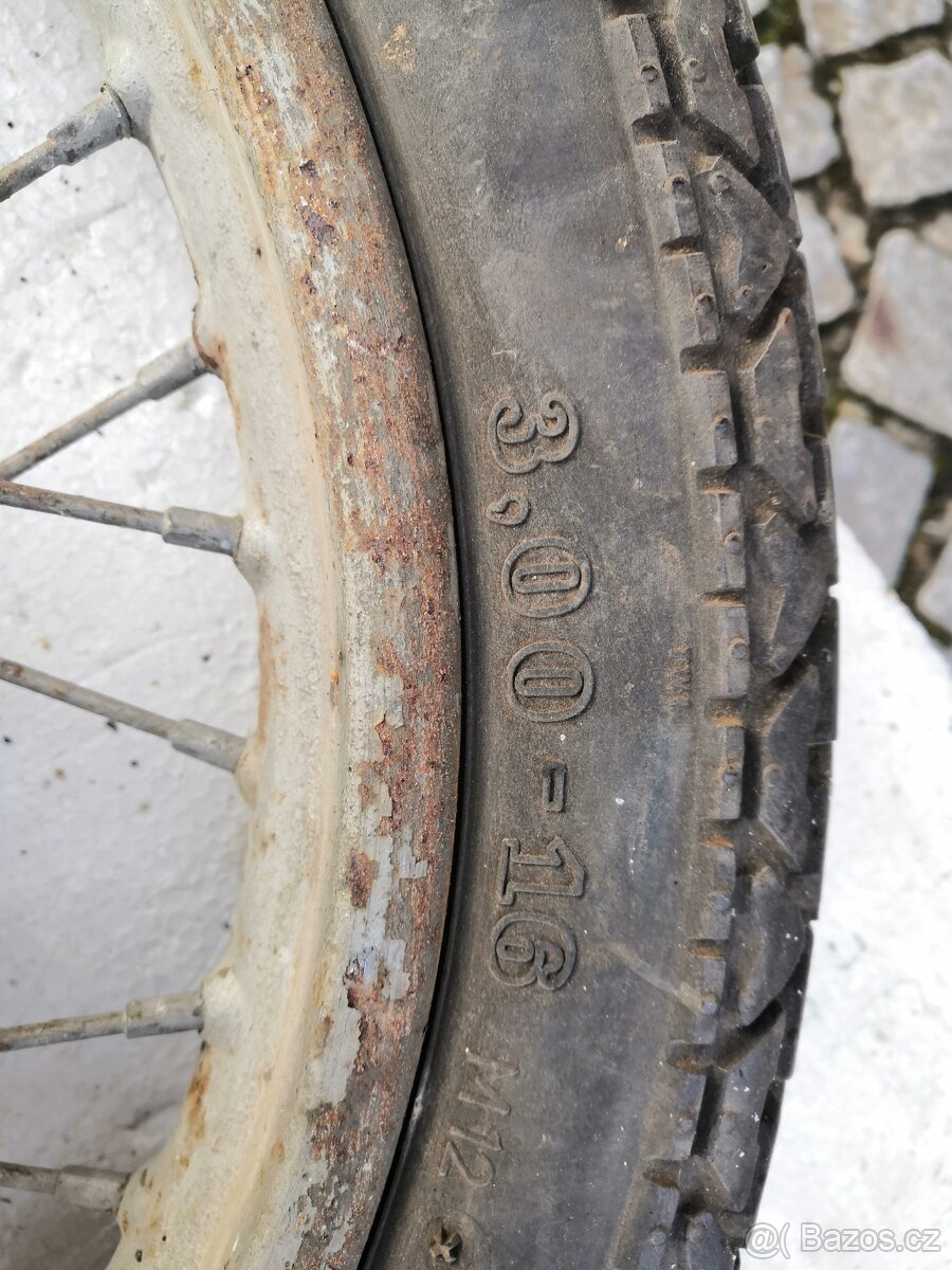 Kolo na Jawa 175 - 3