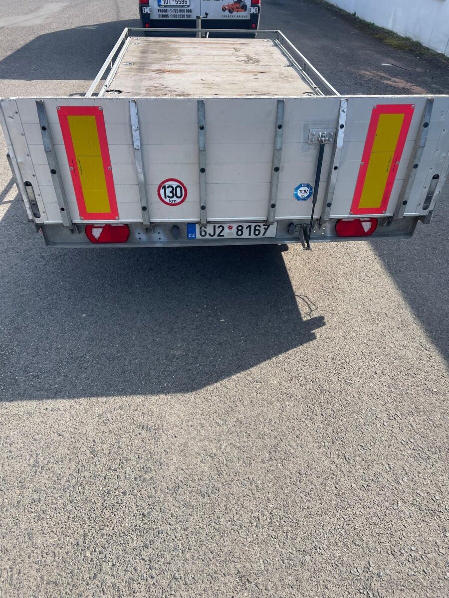 Vlek Agados - plato - 3