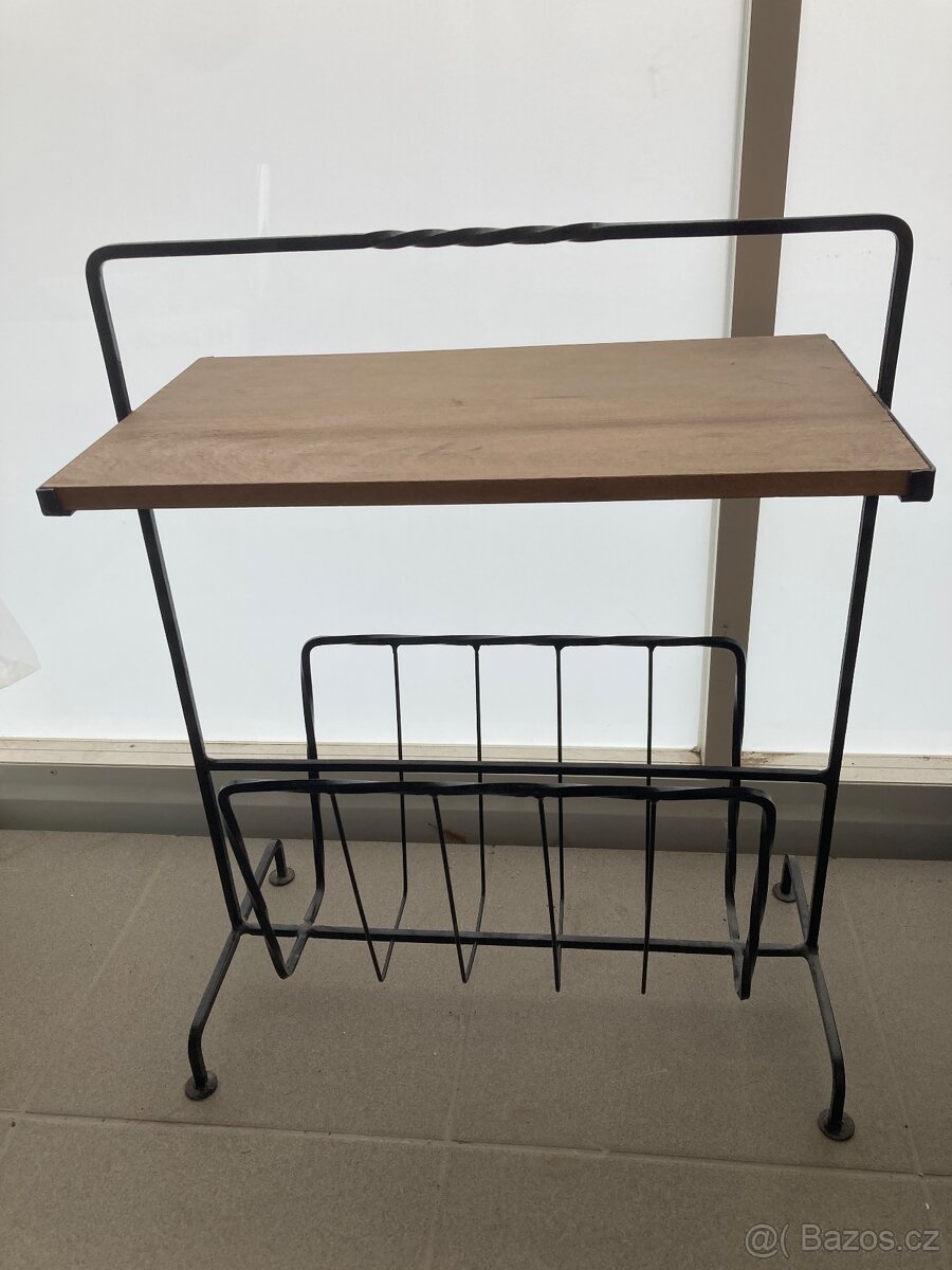 Sestava do předsíně kovová - 3