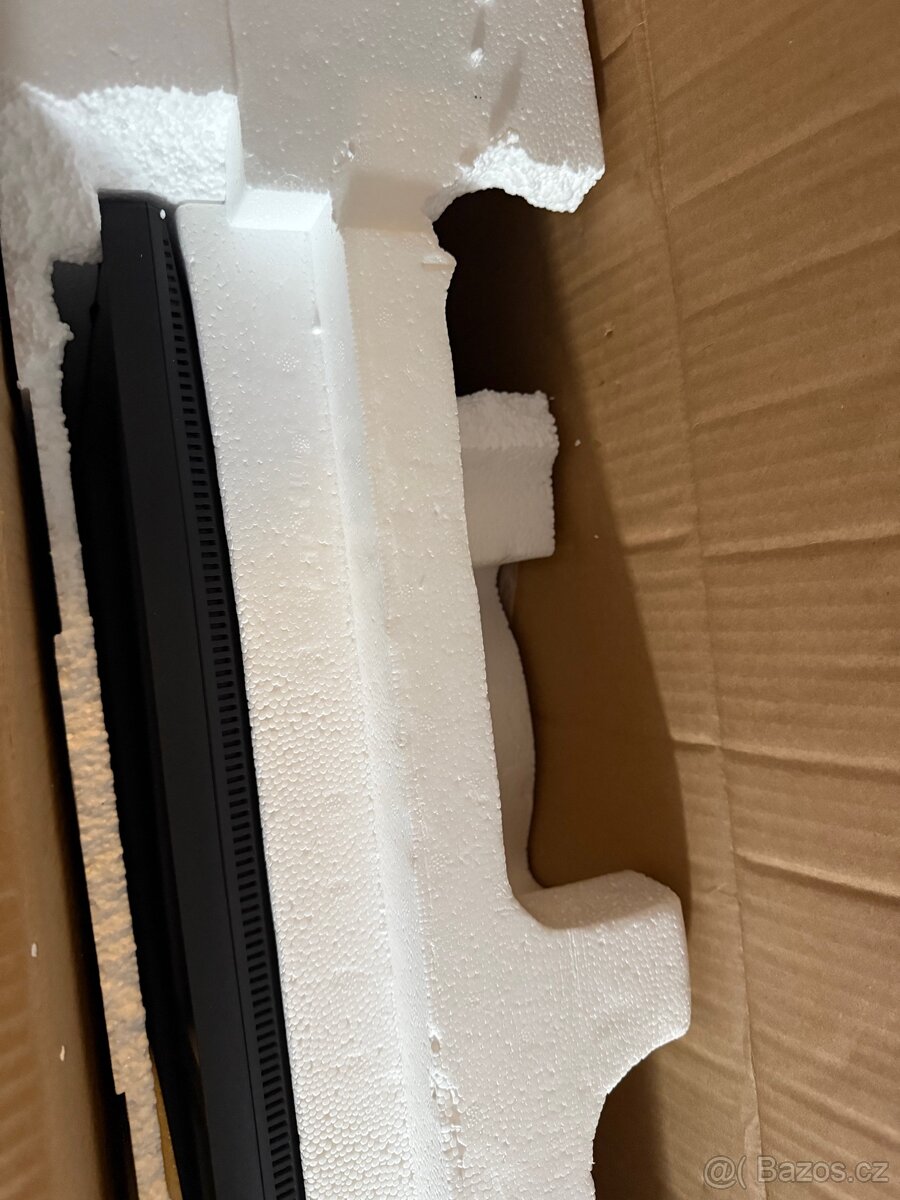 Monitor asus xg32uq - 3