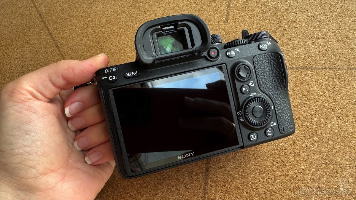 Sony a7III (ILCE-7M3) – tělo TOP STAV - 3