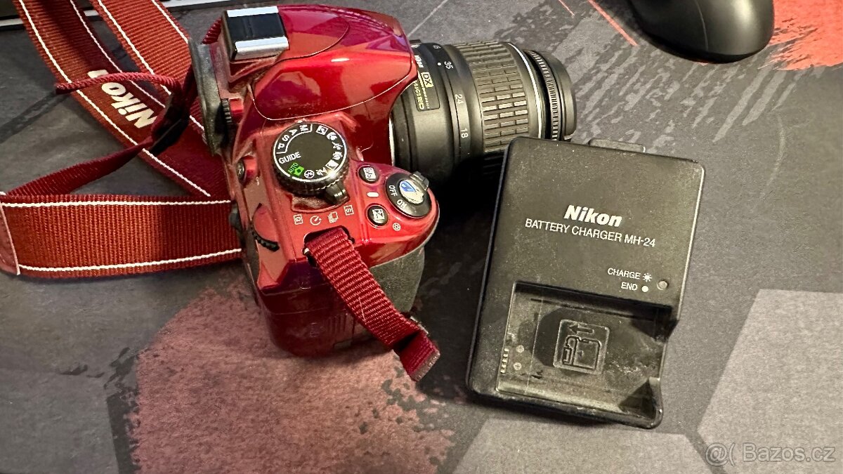 Nikon D3100 + brašna - 3