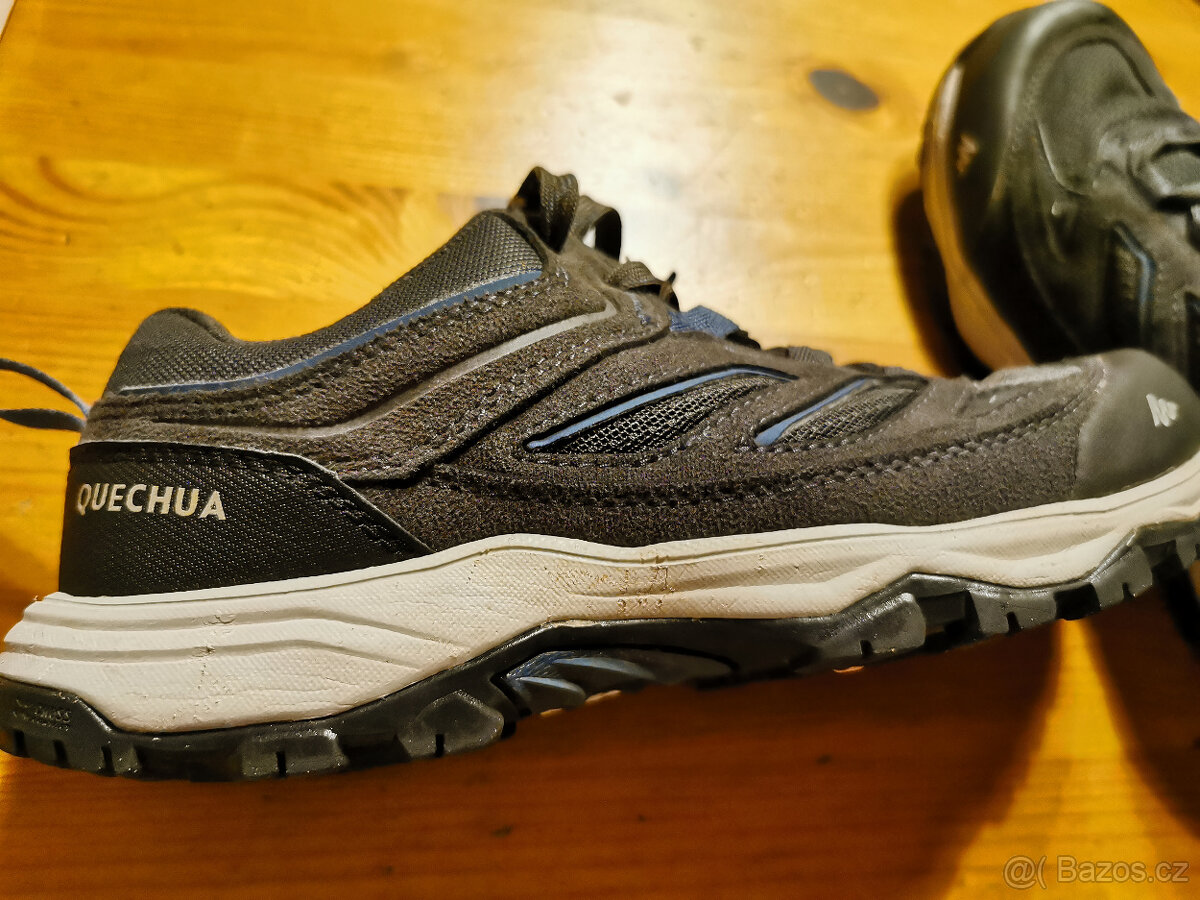 Zánovní dětské trekové turistické boty 39-40 - 3