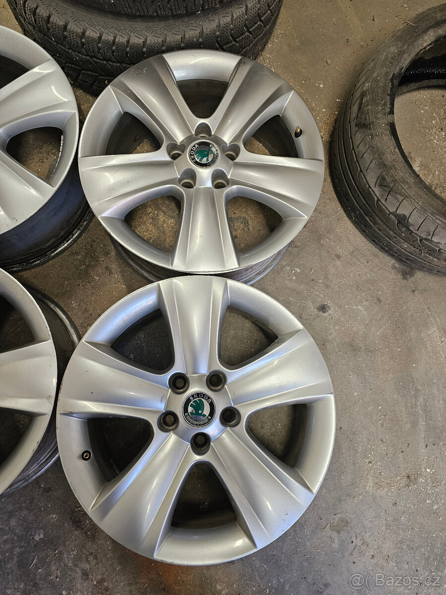 originální alu Škoda 5x112, r17 - 3