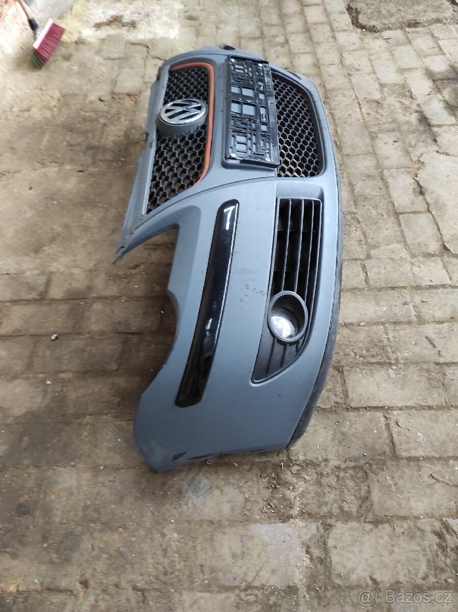 Přední nárazník VW polo 2008 - 3