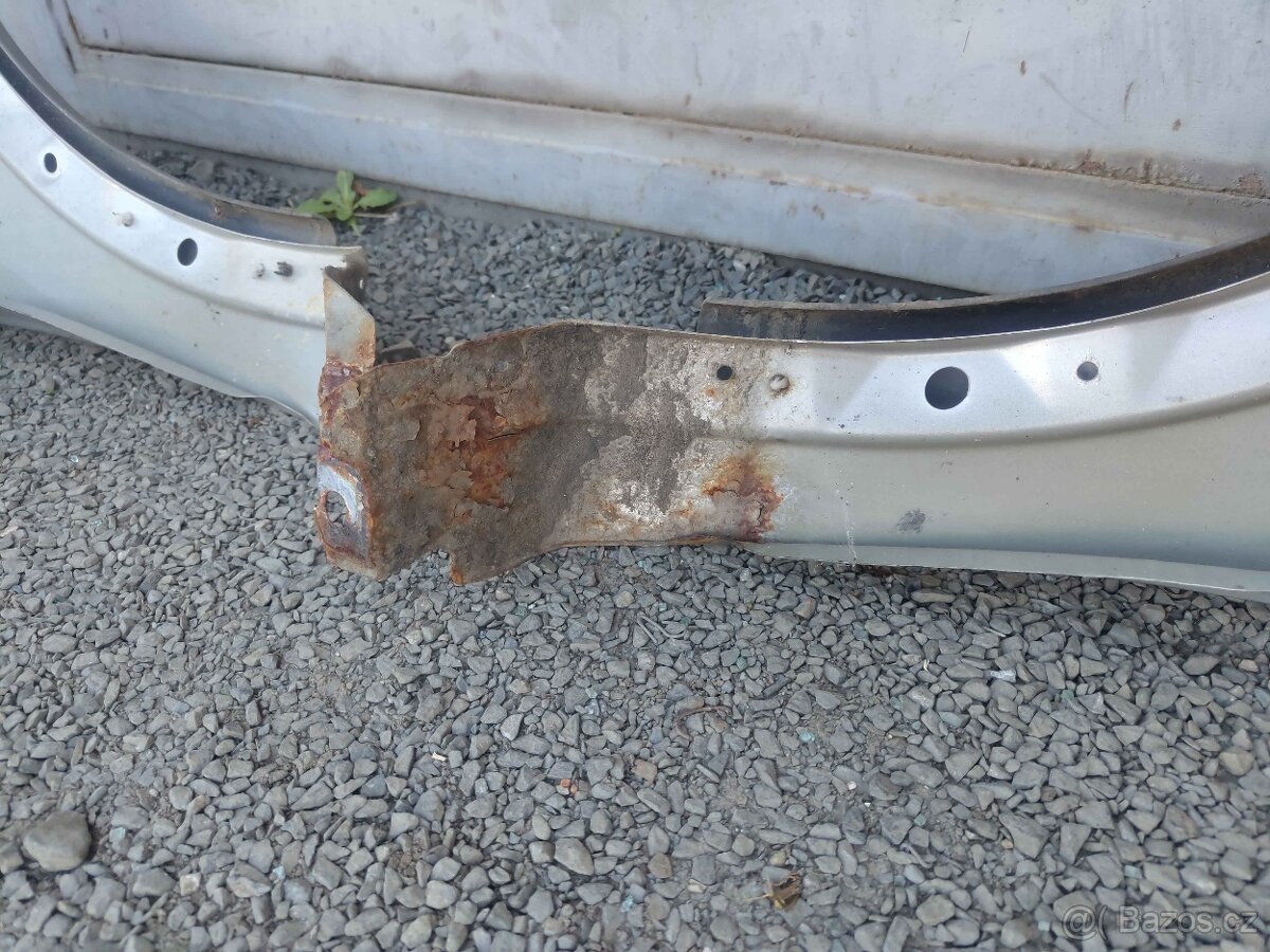 Pravý blatník, výztuha Corsa C - Z157 - 3