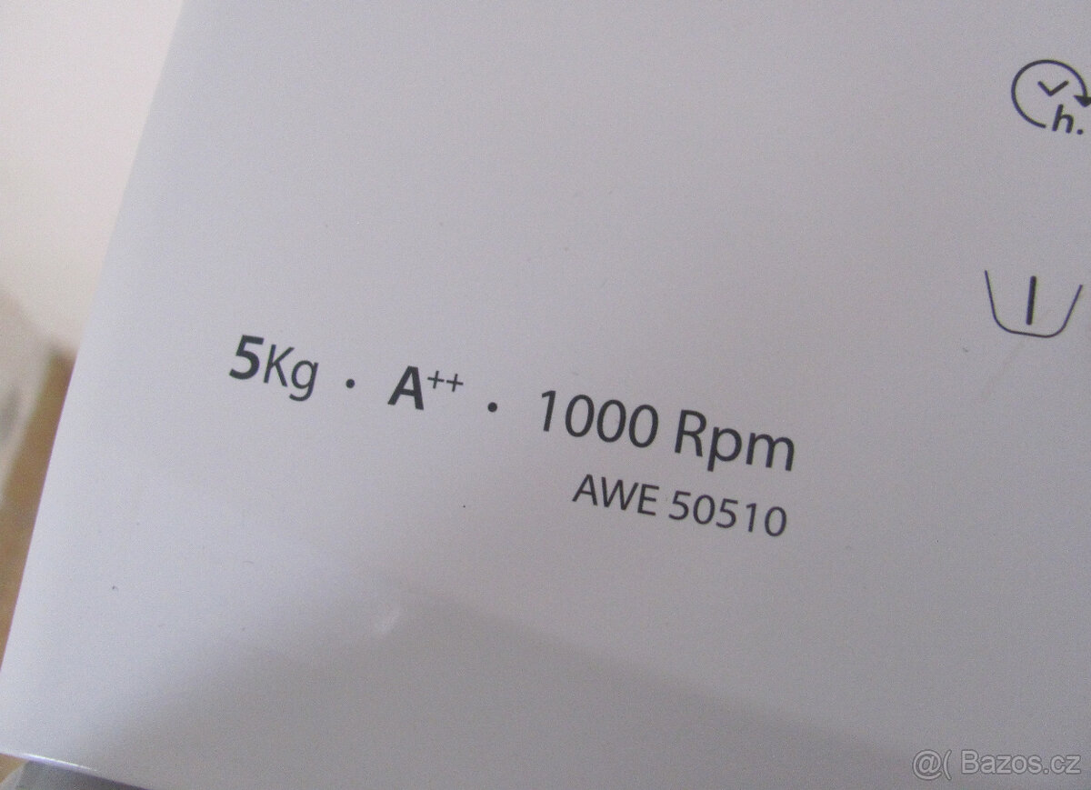 ÚZKÁ VRCHEM PLNĚNÁ PRAČKA WHIRLPOOL 5KG - A++ - 3