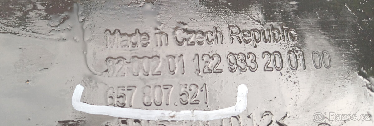 Spoiler zadního nárazníku Škoda SCALA 657807521 - 3