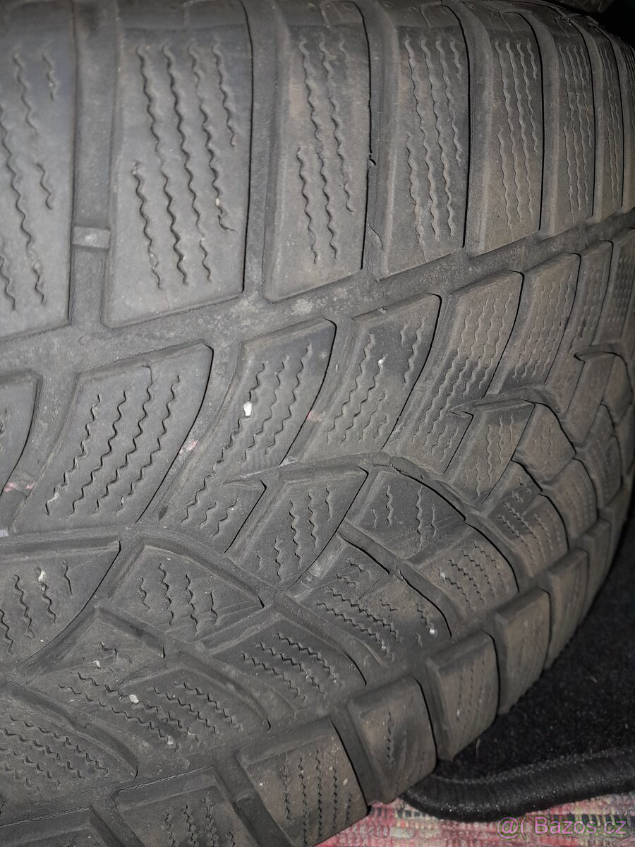2 ks zimní Goodyear UltraGrip Performance+ 225/40 R18 92V - 3