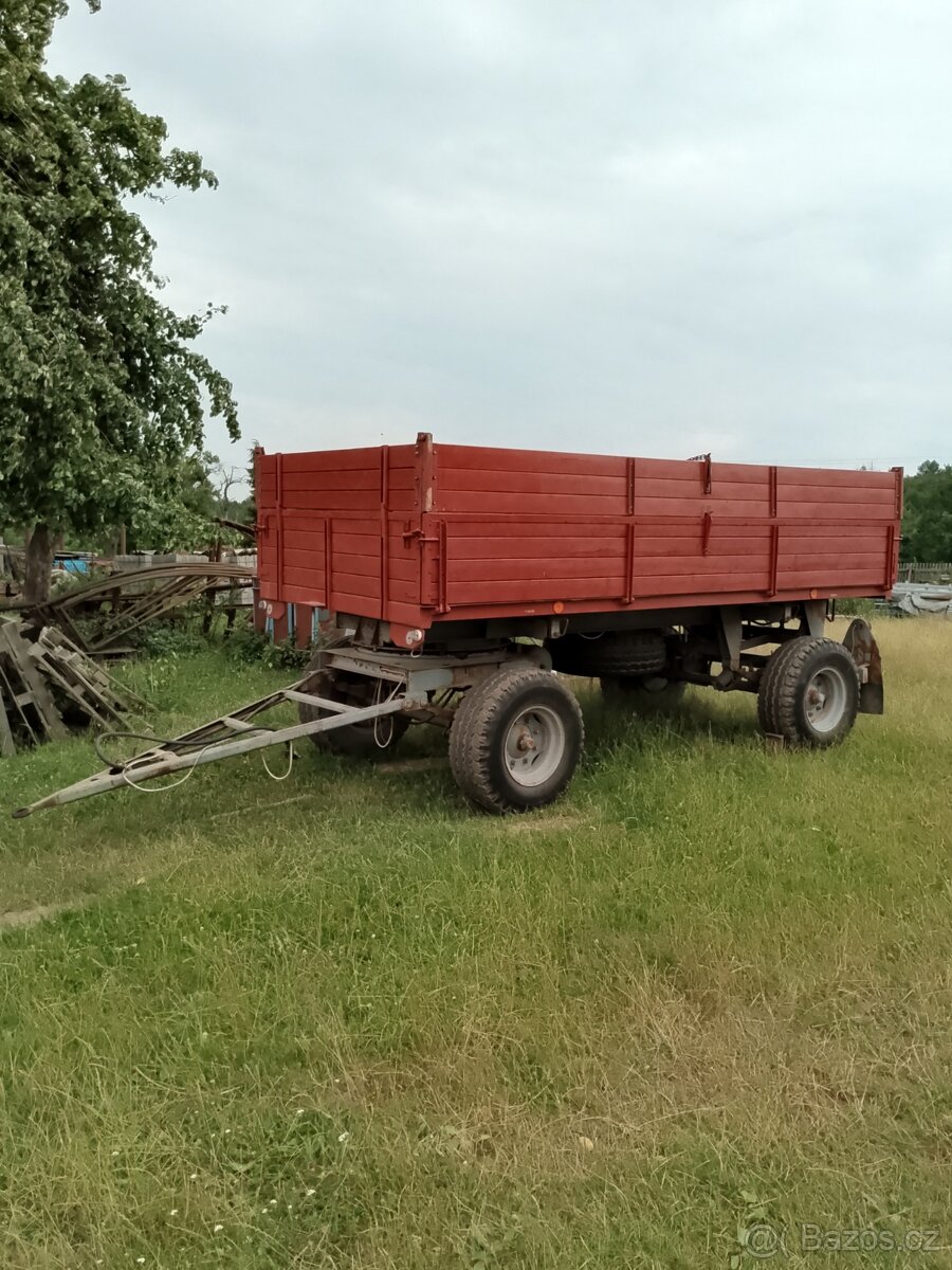Traktorový sklápěcí přívěs 6t - 3