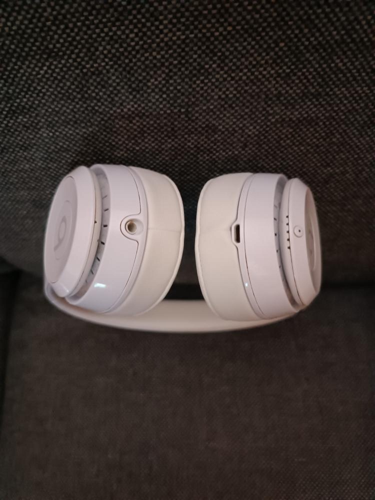 Sluchátka Apple Beats Solo3 - 3