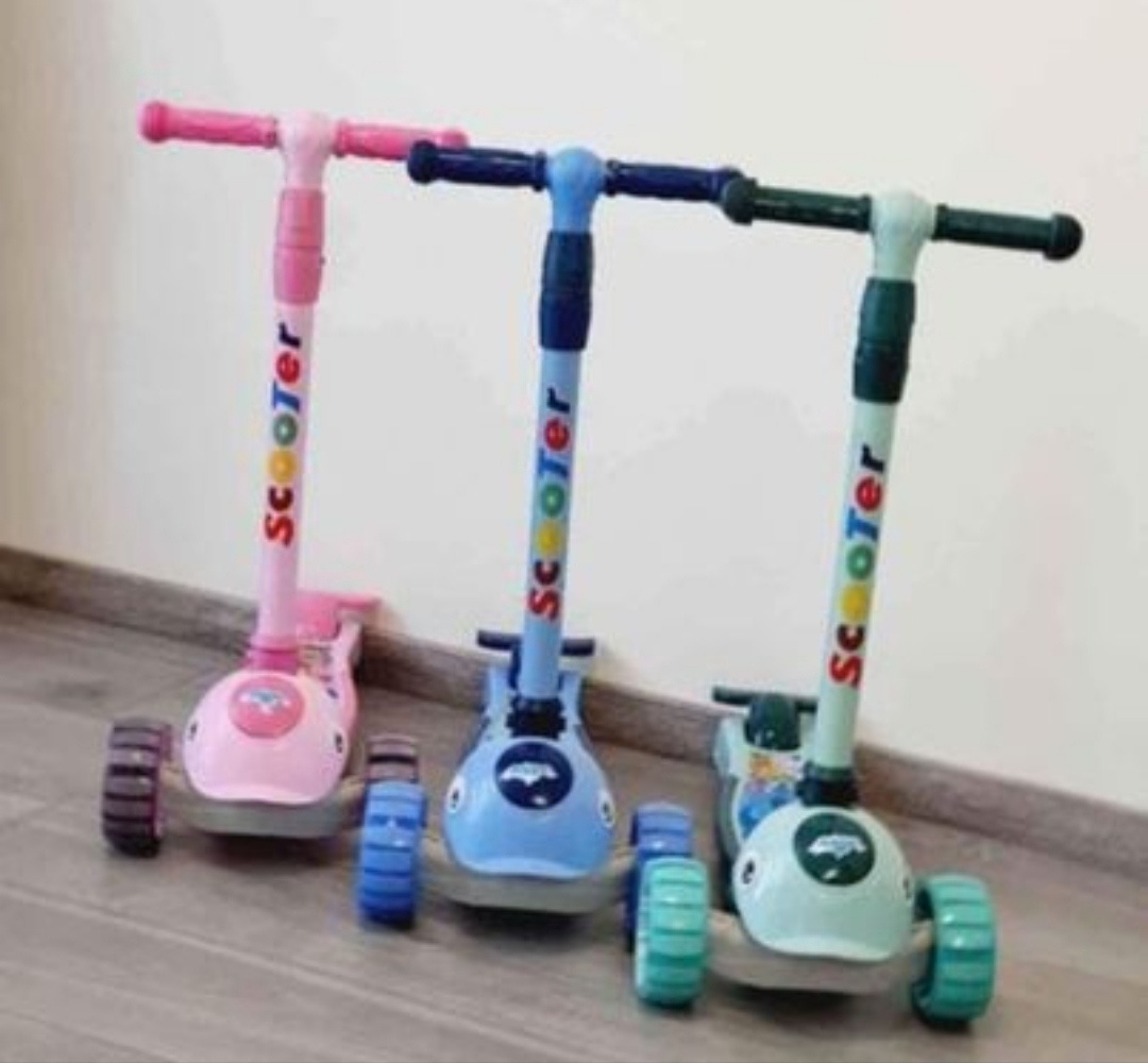 Dětská koloběžka Delfín - 3