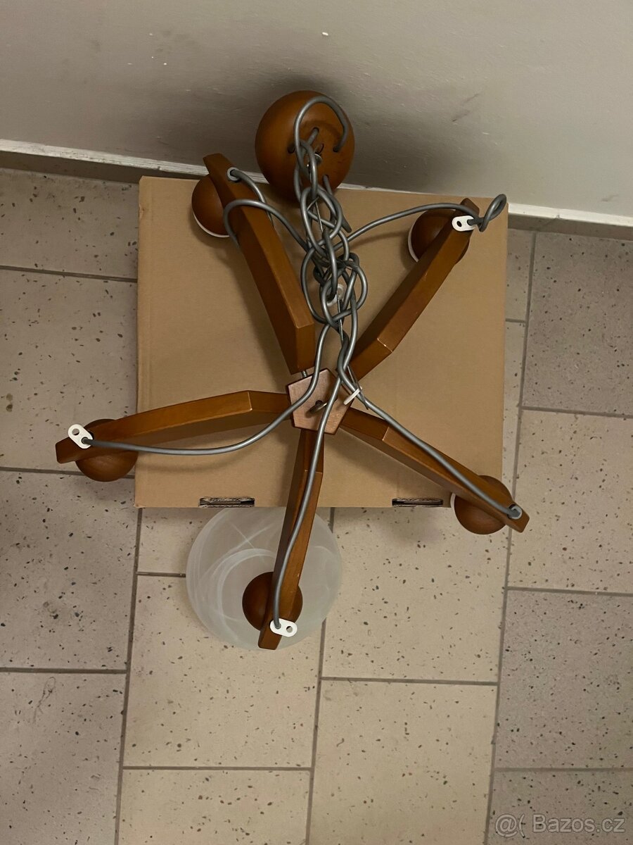 Lustr - dřevo-sklo hnědá barva - 3