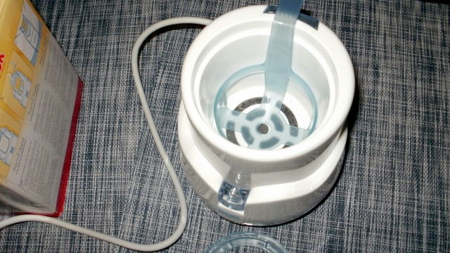 ZNAČKOVÝ OHŘÍVAČ NA LAHVIČKY-NUK - 3